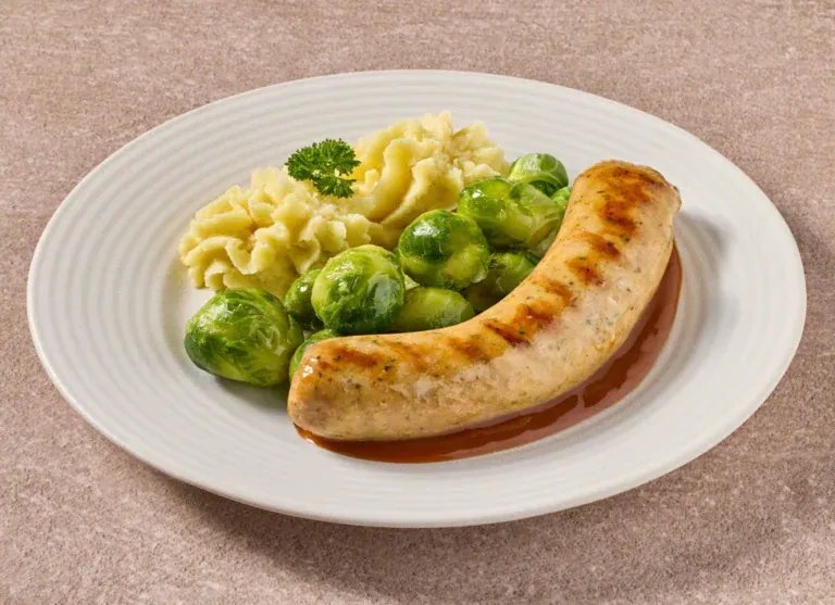 Braadworst Met Spruitjes En Aardappelpuree