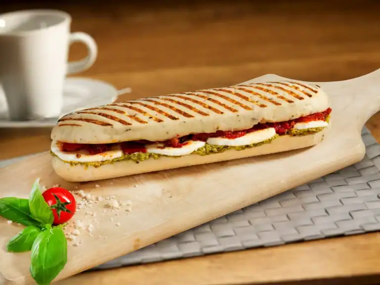 Panini Caprese 16X Ca 190G